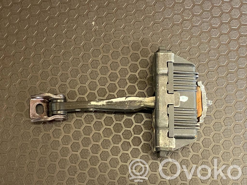 BMW X1 E84 Etuoven pidätin 