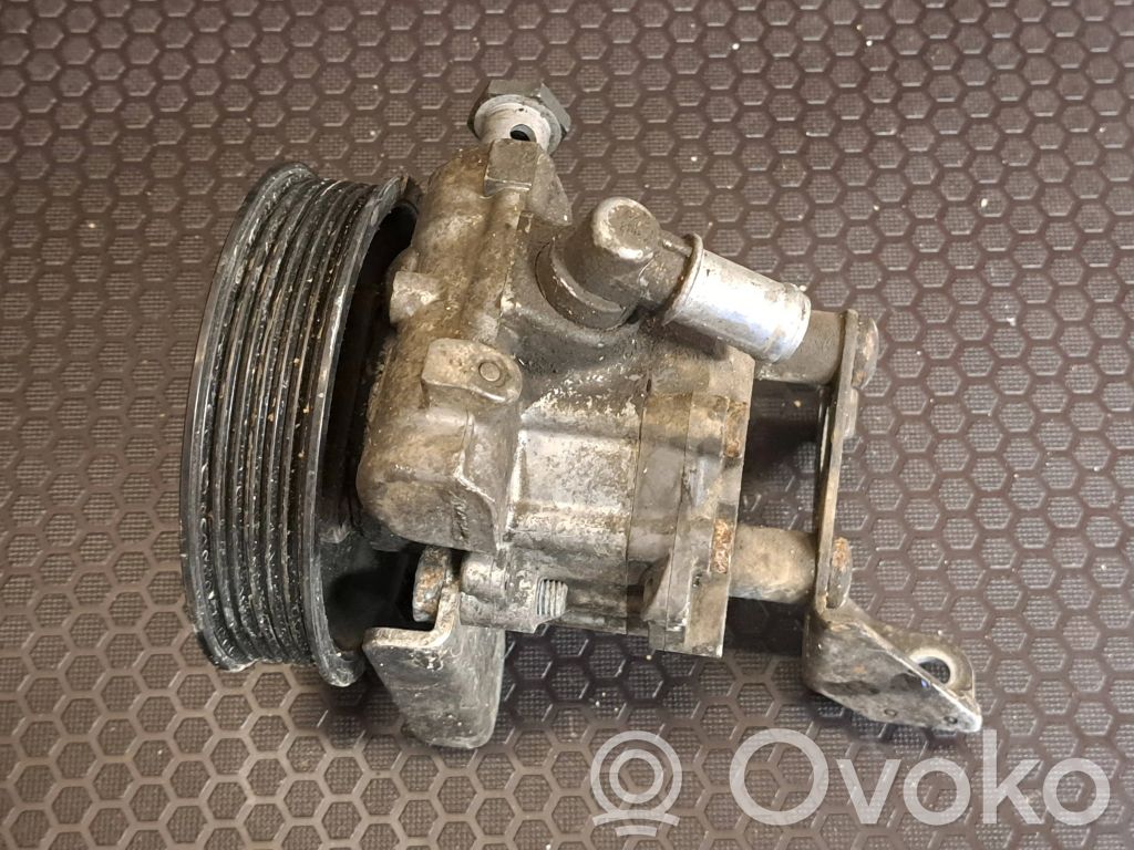 BMW 5 E60 E61 Power steering pump 