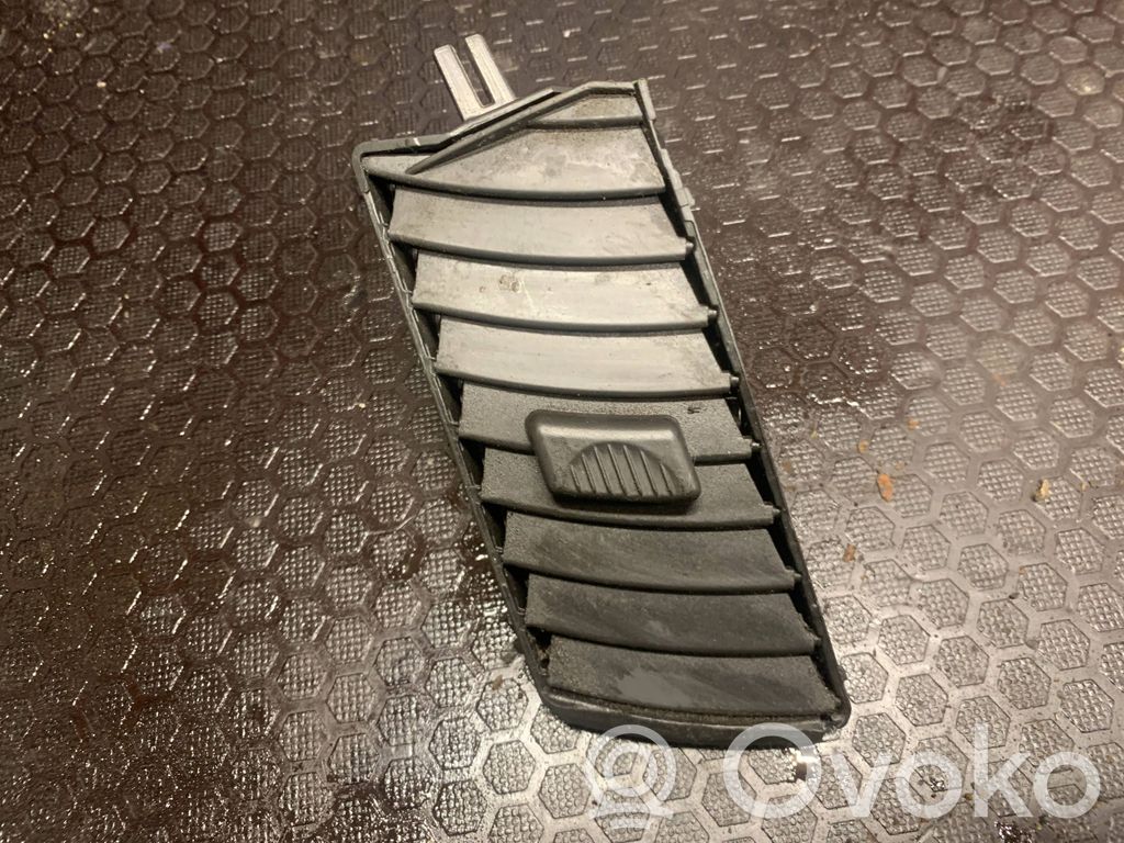 Opel Zafira B Copertura griglia di ventilazione laterale cruscotto 