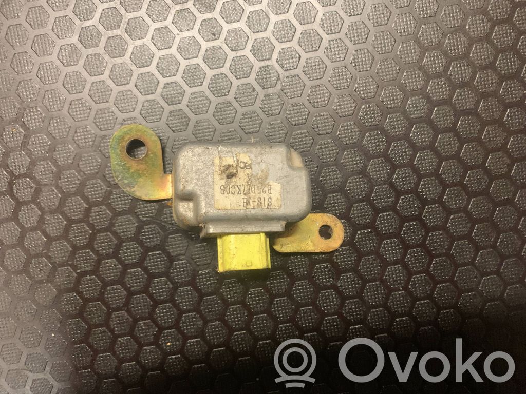Mazda 323 F Airbagsensor Crashsensor Drucksensor 