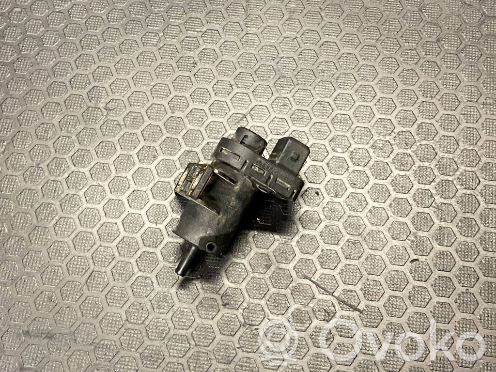Electroválvula del turbo   8200762162