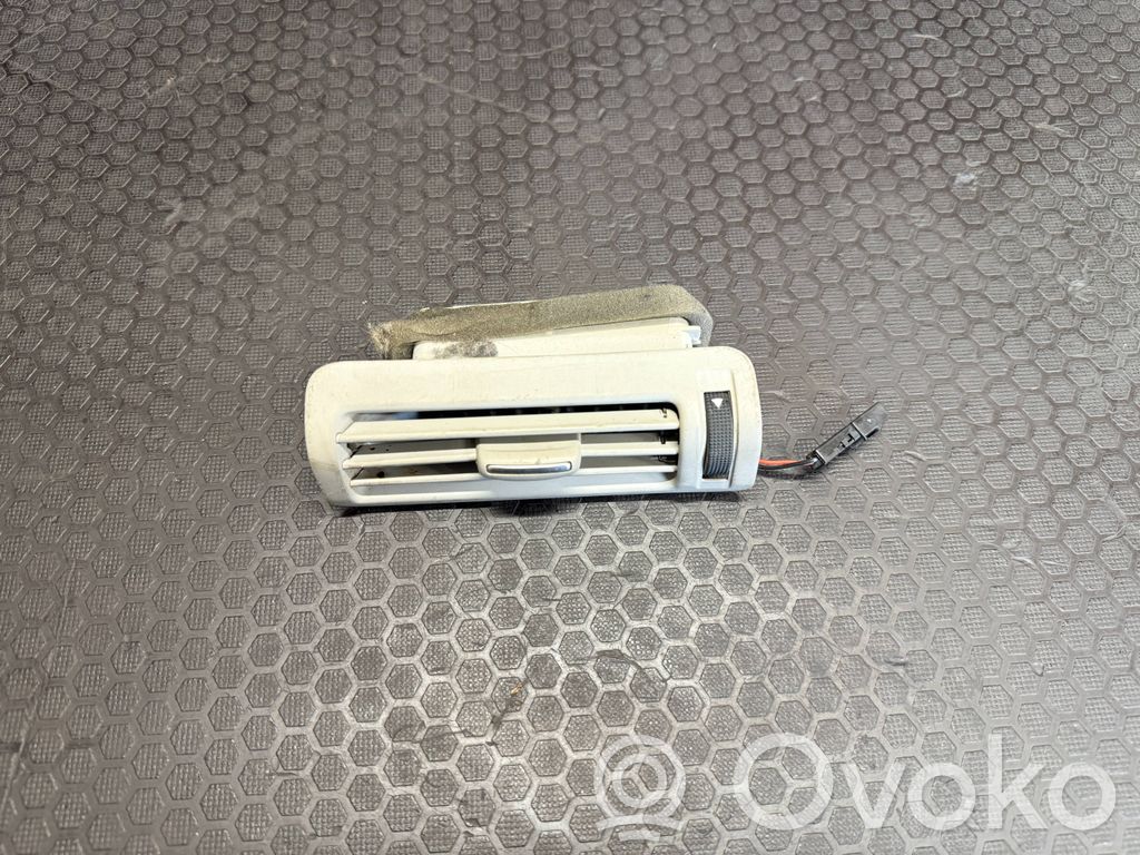 Audi A6 S6 C6 4F Luftausströmer Lüftungsdüse Luftdüse seitlich 
