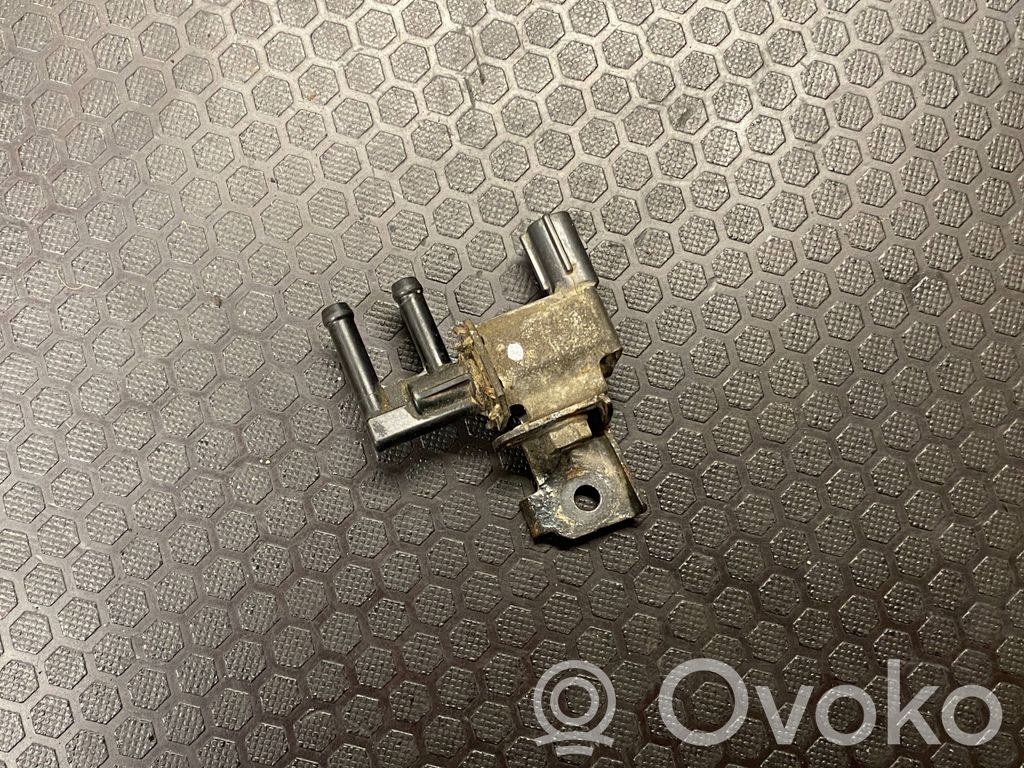 Suzuki Swift I Turbo solenoid valve 