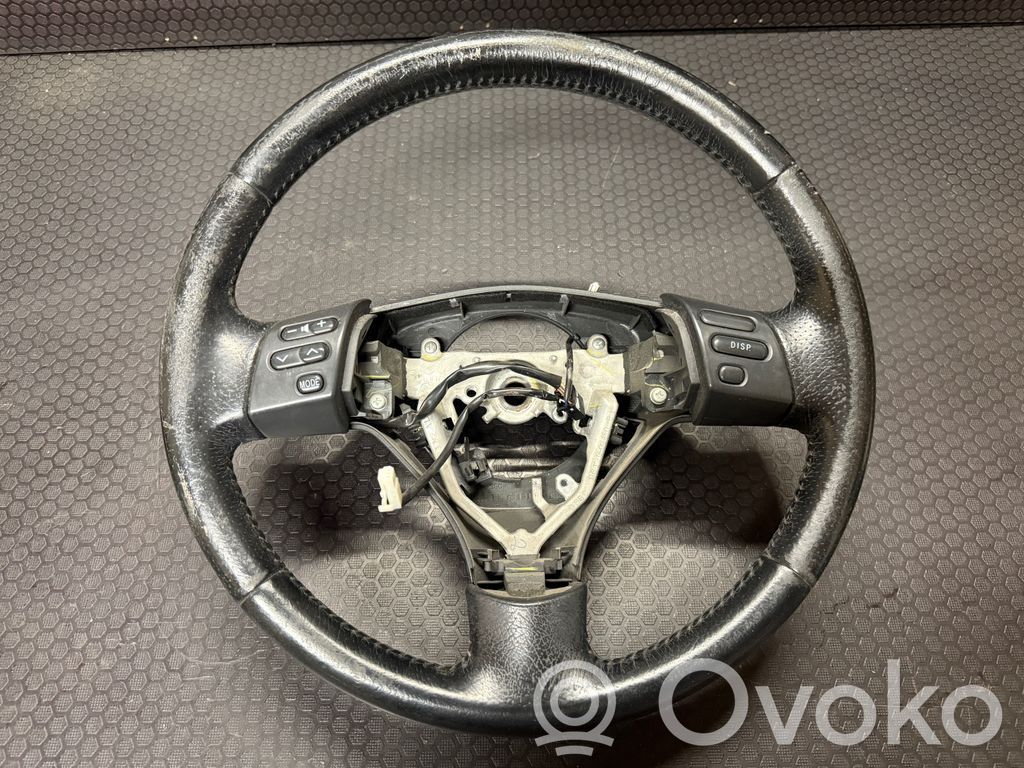 Toyota Corolla Verso AR10 Volante 