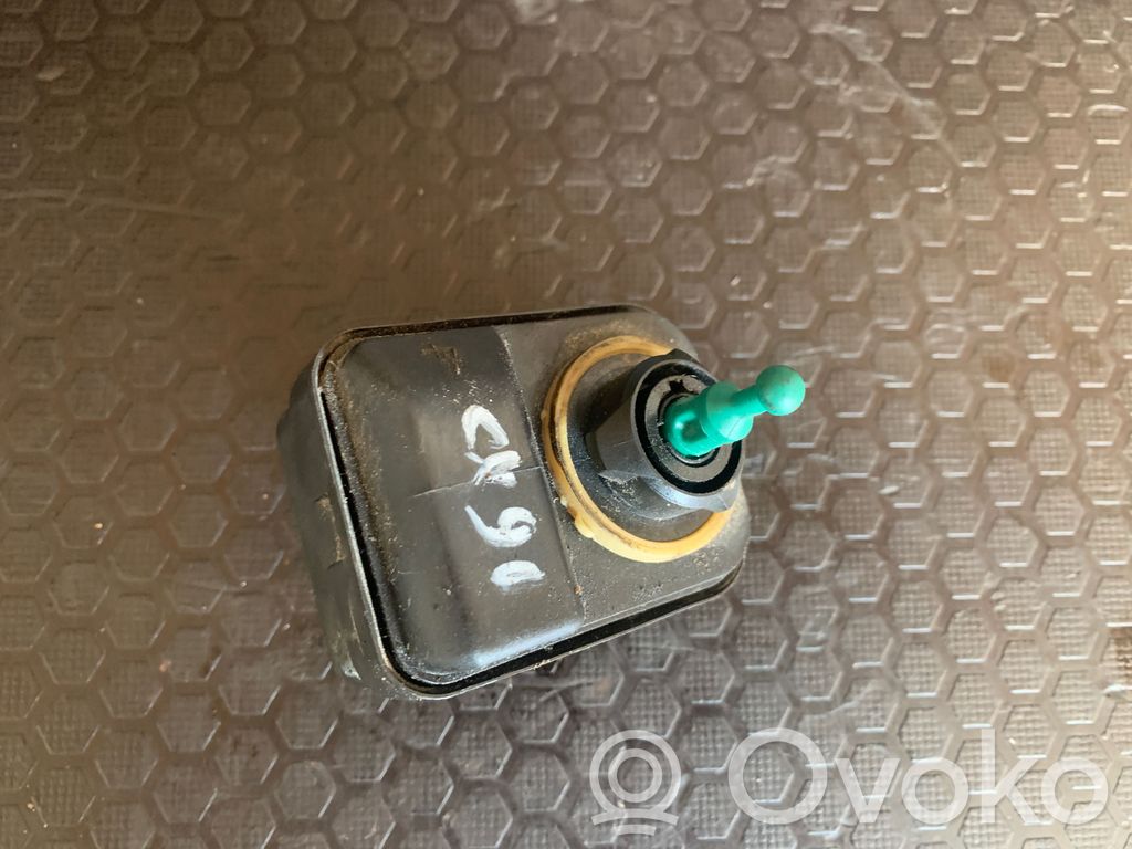 Volvo XC90 Headlight level adjustment motor 