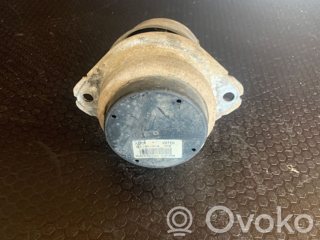 Engine mount bracket   7L8199131A,26072006