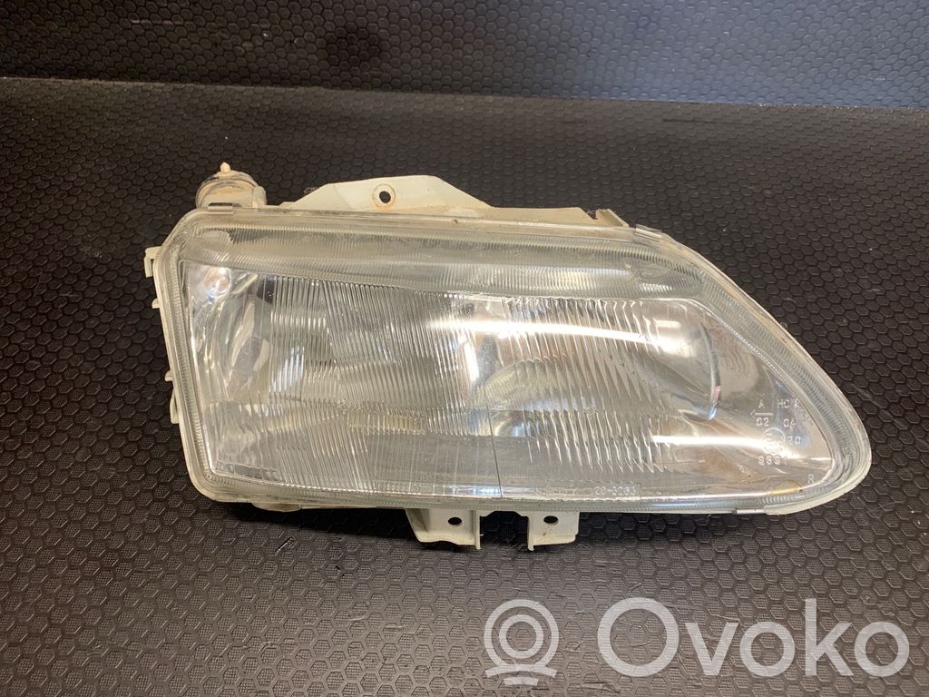 Renault Laguna I Phare frontale 