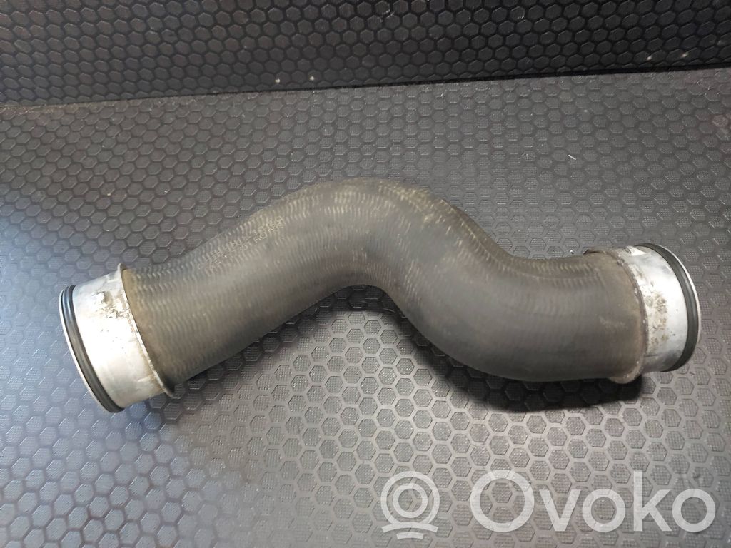 Volkswagen PASSAT CC Intercooler hose/pipe 