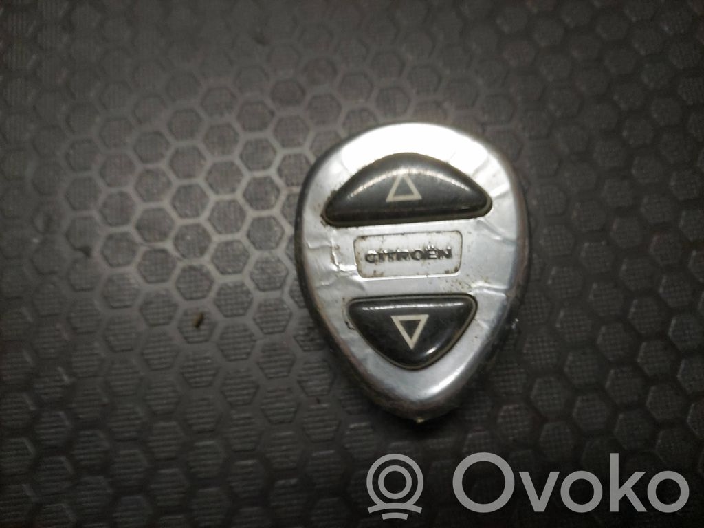 Citroen C5 Suspension ride height/mode switch 