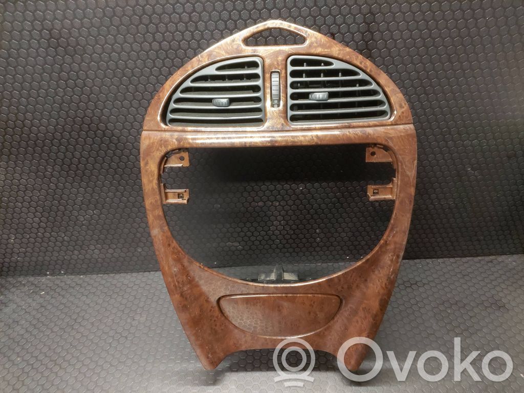 Citroen C5 Radio/GPS head unit trim 