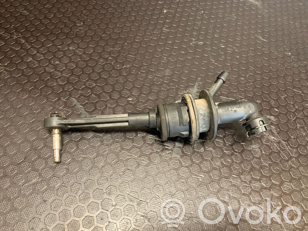 Citroen C5 Kupplungsgeberzylinder 