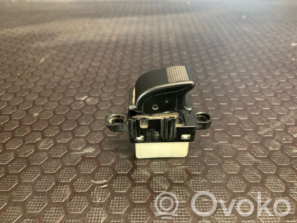 Mazda 6 Electric window control switch 