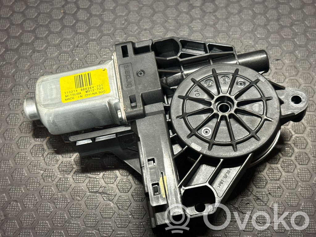 Volvo XC60 Motorino alzacristalli della portiera posteriore 