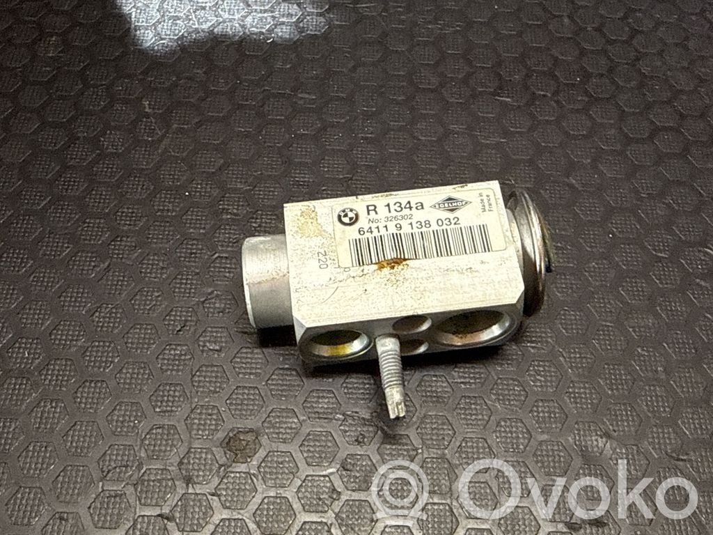 BMW 5 E60 E61 Klimaventil Expansionsventil 