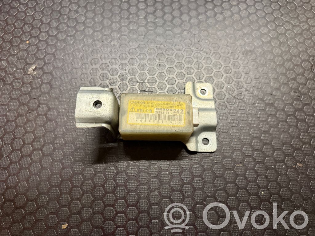 Mitsubishi Galant Airbagsensor Crashsensor Drucksensor 