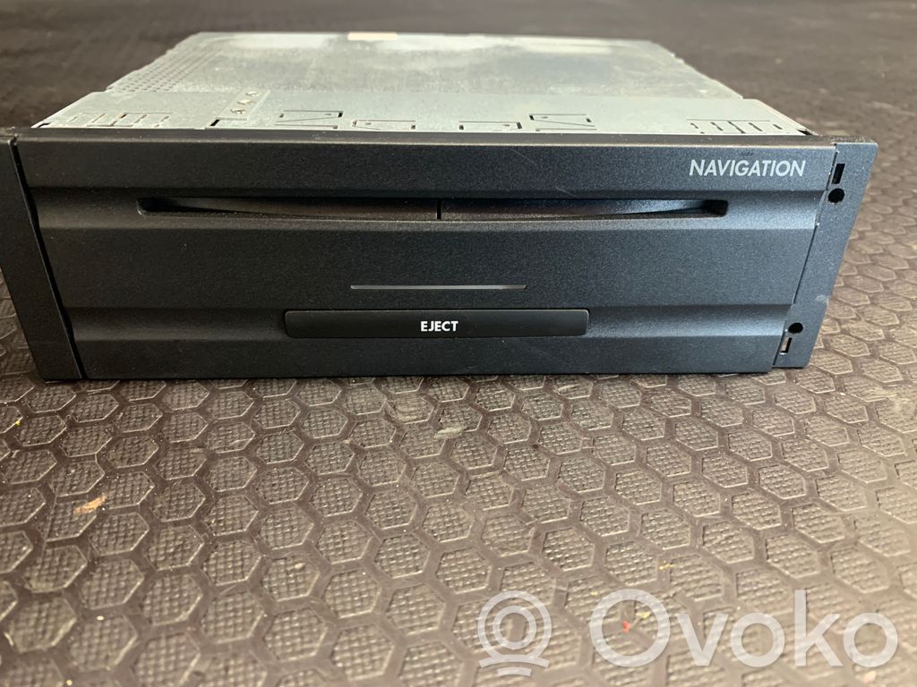 Volkswagen Phaeton Unitate principală radio/CD/DVD/GPS 