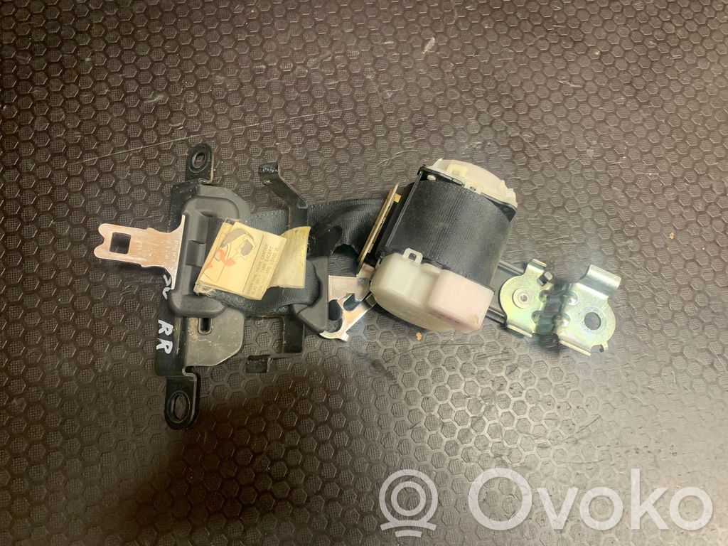 Toyota Corolla Verso AR10 Middle seatbelt (rear) 