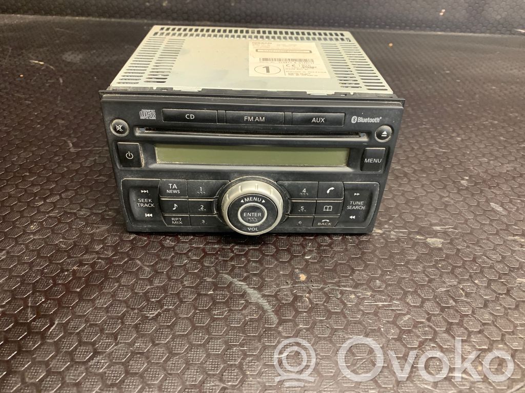 Panel / Radioodtwarzacz CD/DVD/GPS   28185JG40B,PP3001TA
