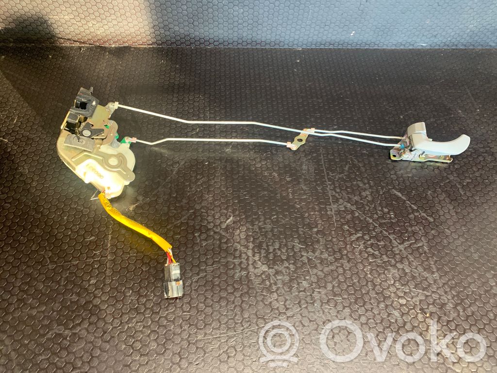 KIA Sorento Rear door lock 