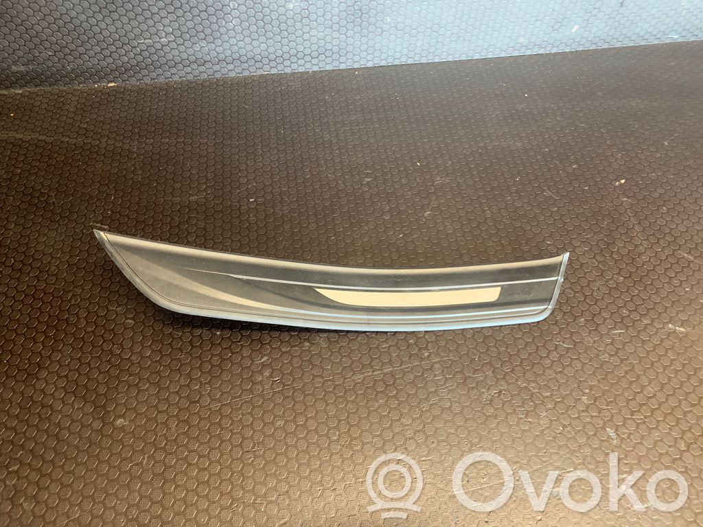 BMW 5 F10 F11 Capac prag spate 
