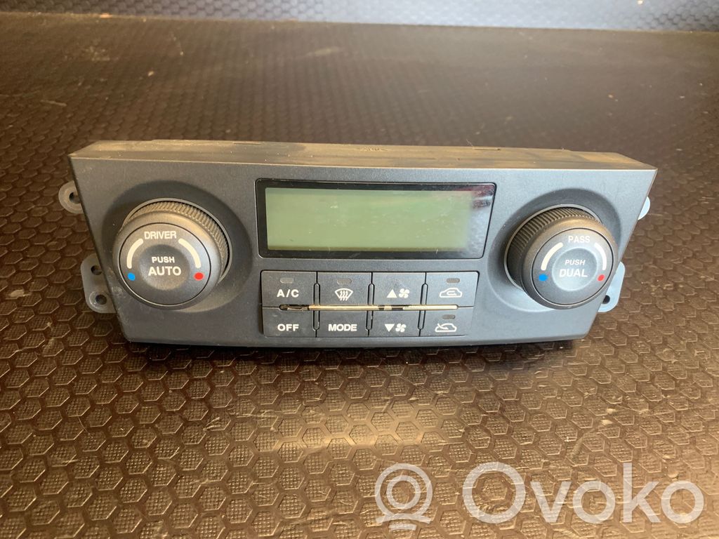 KIA Sorento Climate control unit 