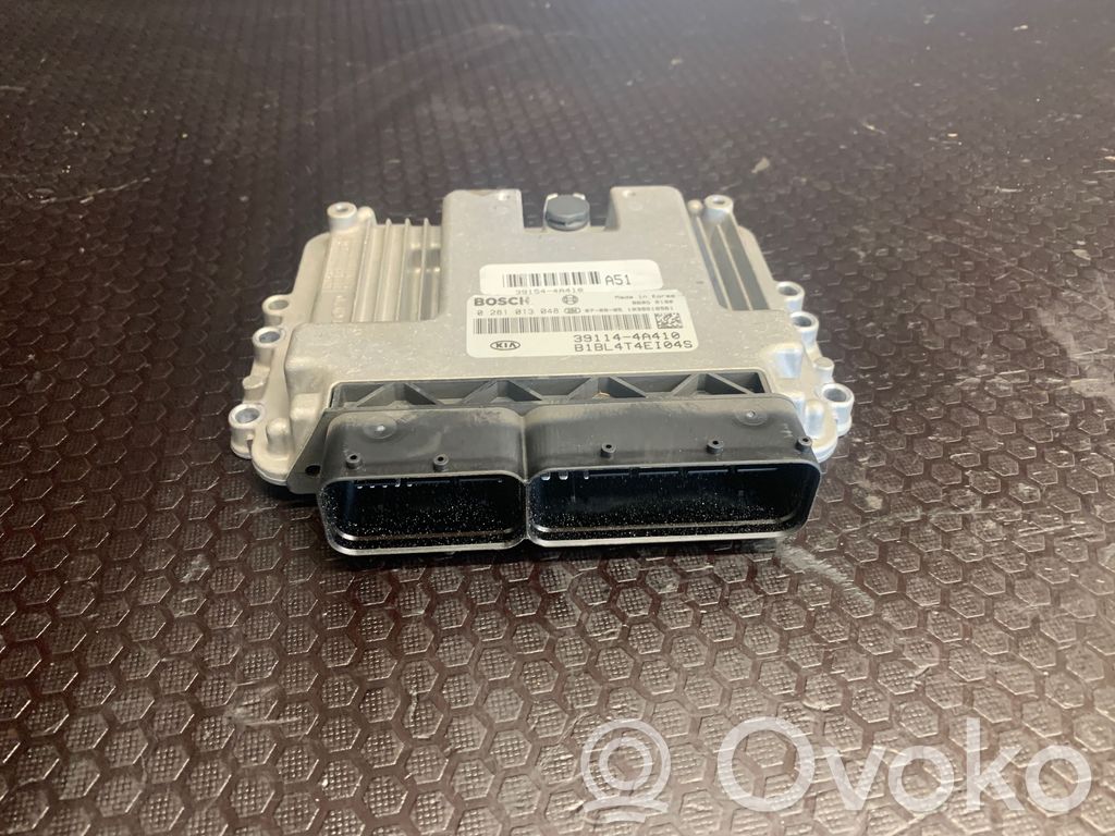 KIA Sorento Engine control unit/module 