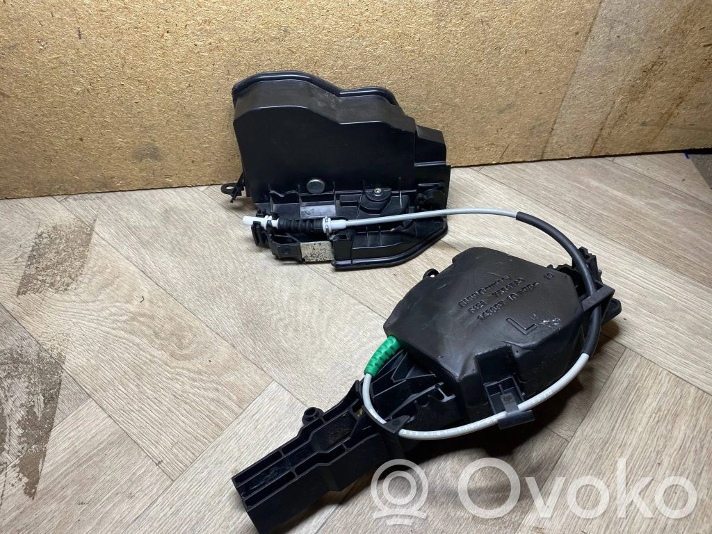BMW X3 F25 Takaoven lukko 