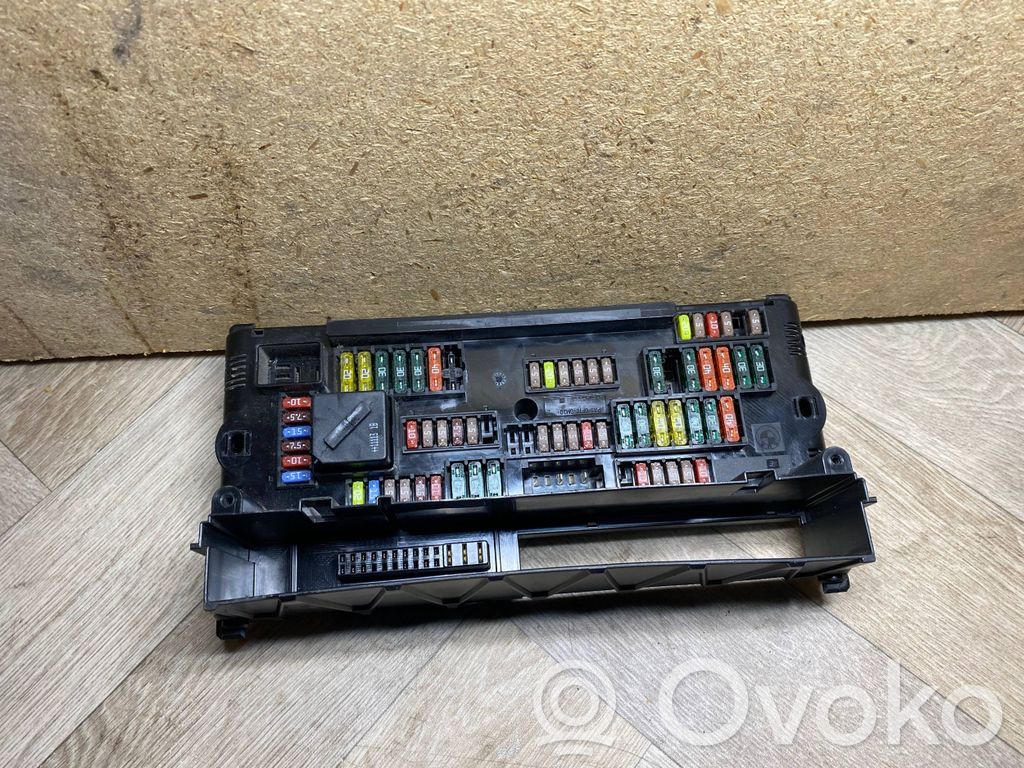 BMW 5 GT F07 Sulakemoduuli 