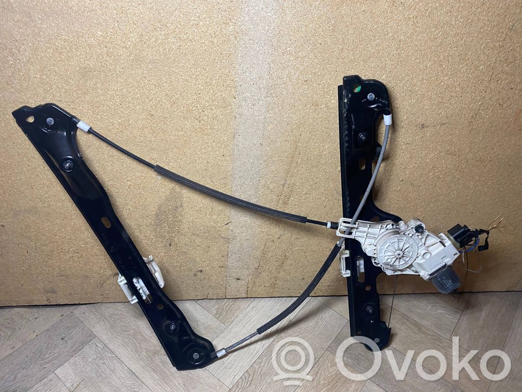 BMW 1 E81 E87 Regulador de puerta delantera con motor 