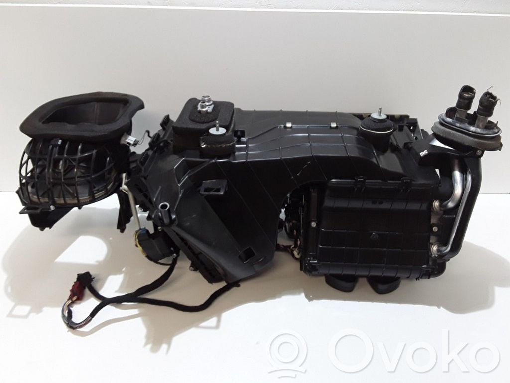 Audi Q7 4L Obudowa nagrzewnicy 