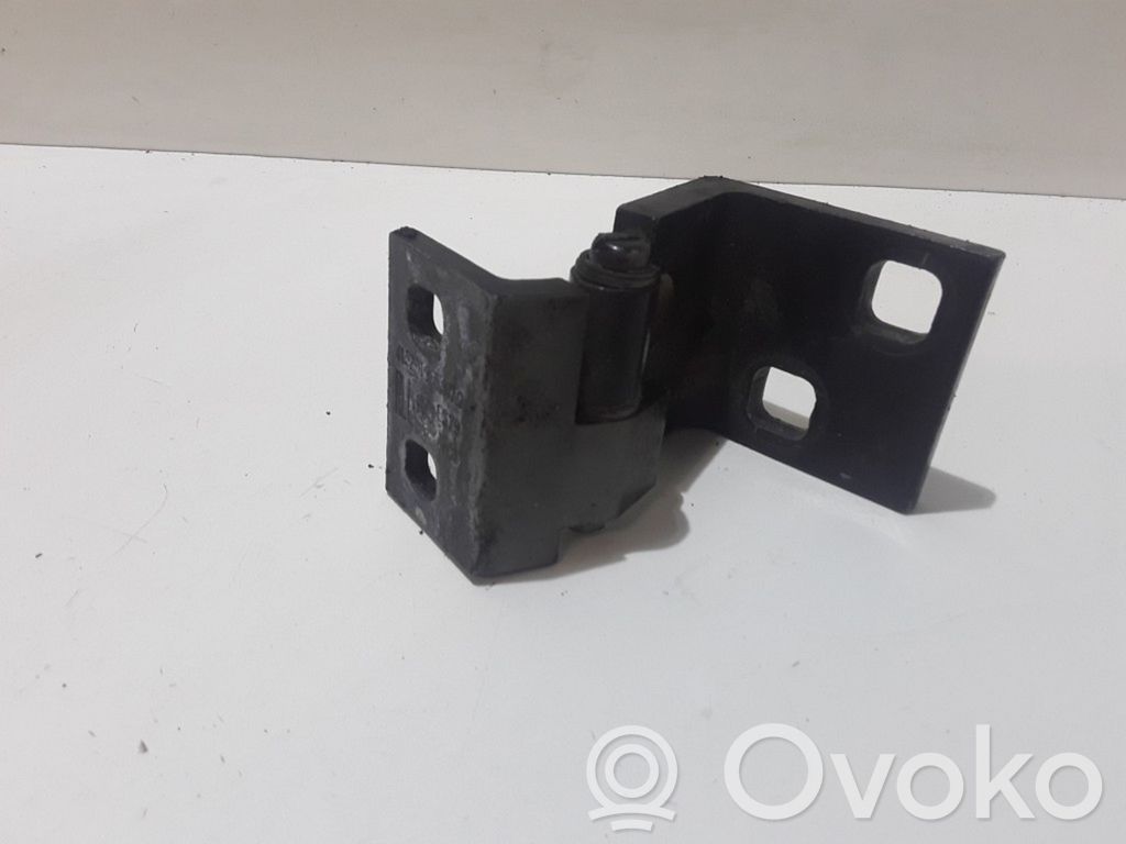 Rear door upper hinge   41528265