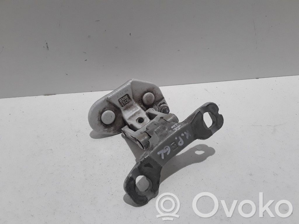BMW 1 E81 E87 Tailgate/trunk/boot hinge 