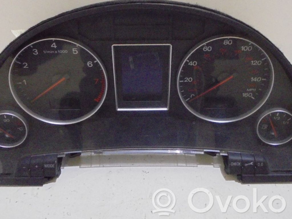 Audi A4 S4 B6 8E 8H Vitezometru (grup de instrumente) 