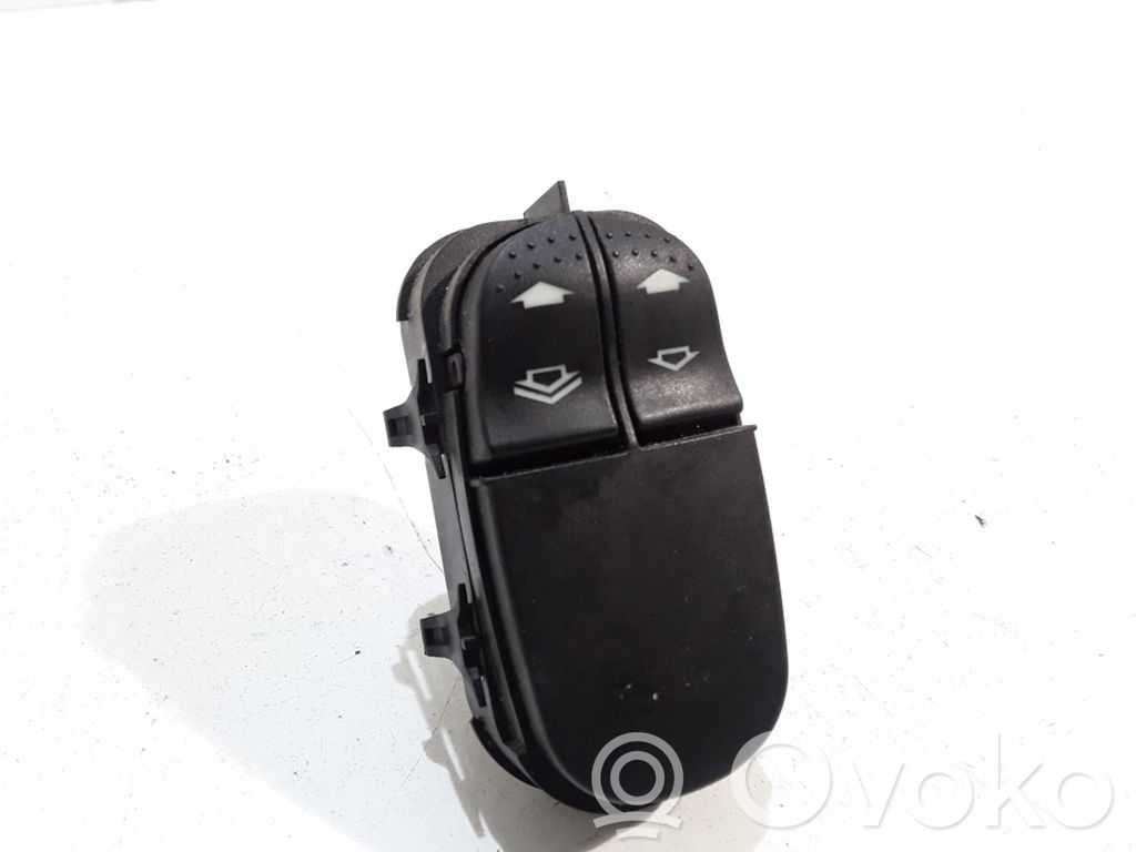 Ford Focus Electric window control switch 