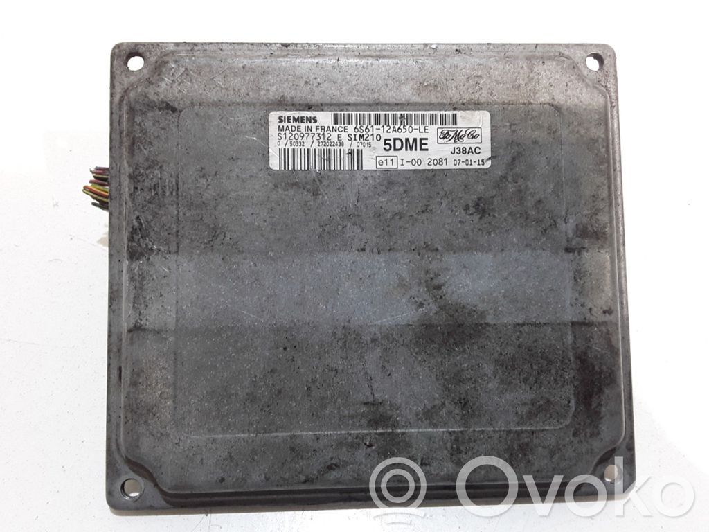 Ford Fiesta Engine control unit/module 