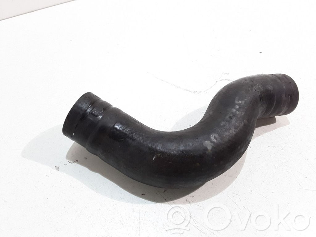 Engine coolant pipe/hose