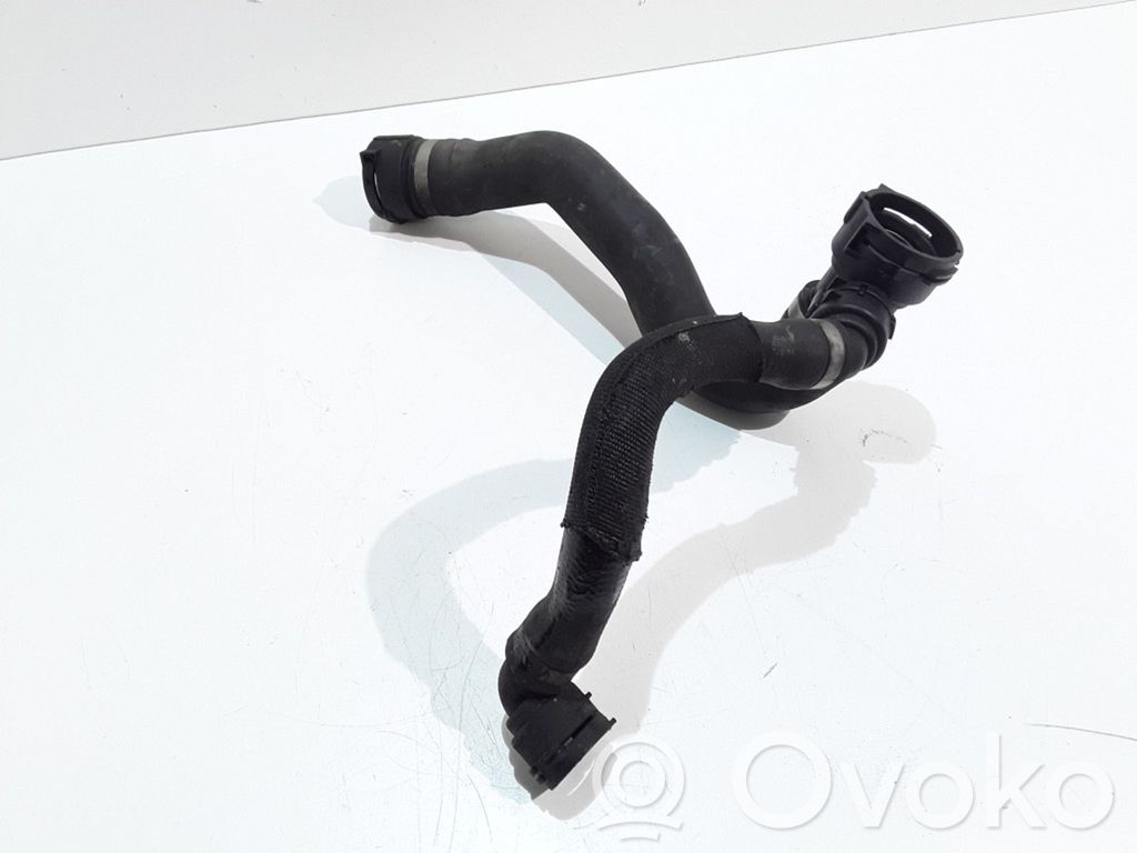 BMW X5 E70 Engine coolant pipe/hose 