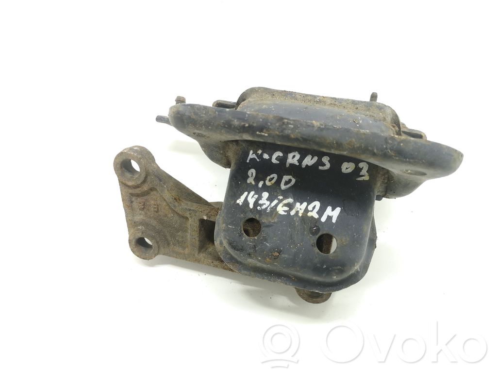Engine mount bracket