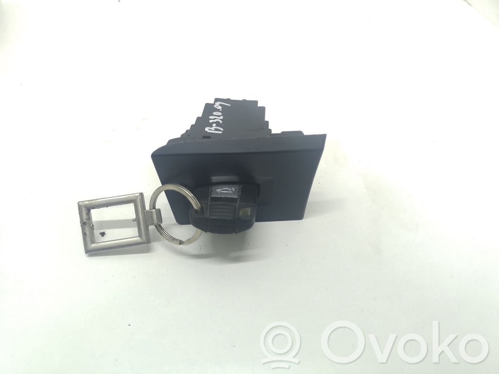 BMW 3 E90 E91 Ignition lock 