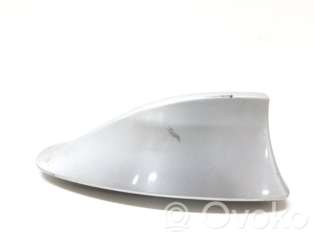 BMW 7 F01 F02 F03 F04 Osłona anteny dachowej GPS 
