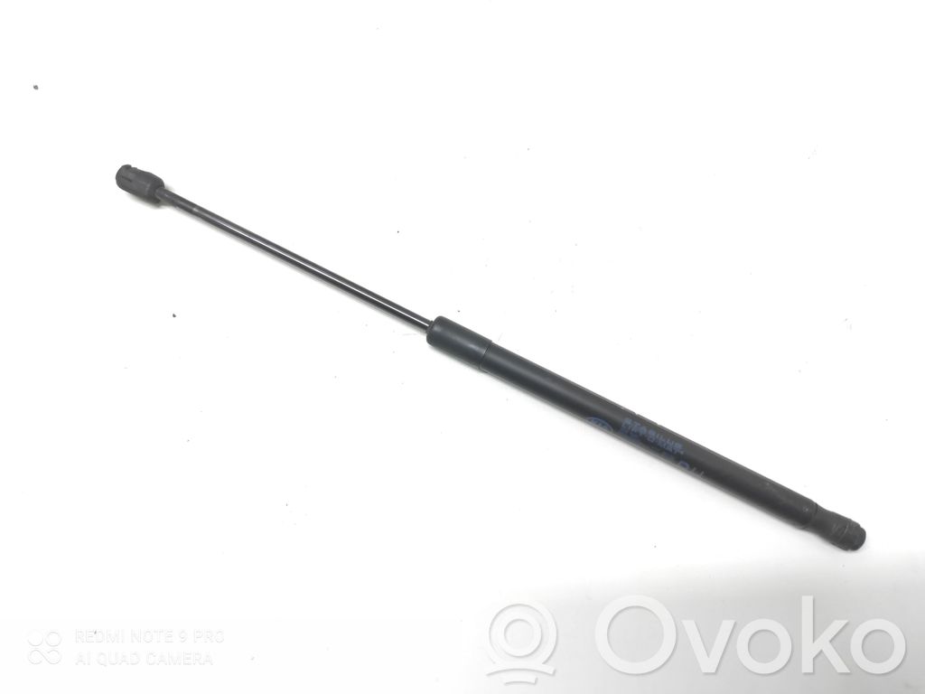 KIA Ceed Tailgate/trunk strut/damper 