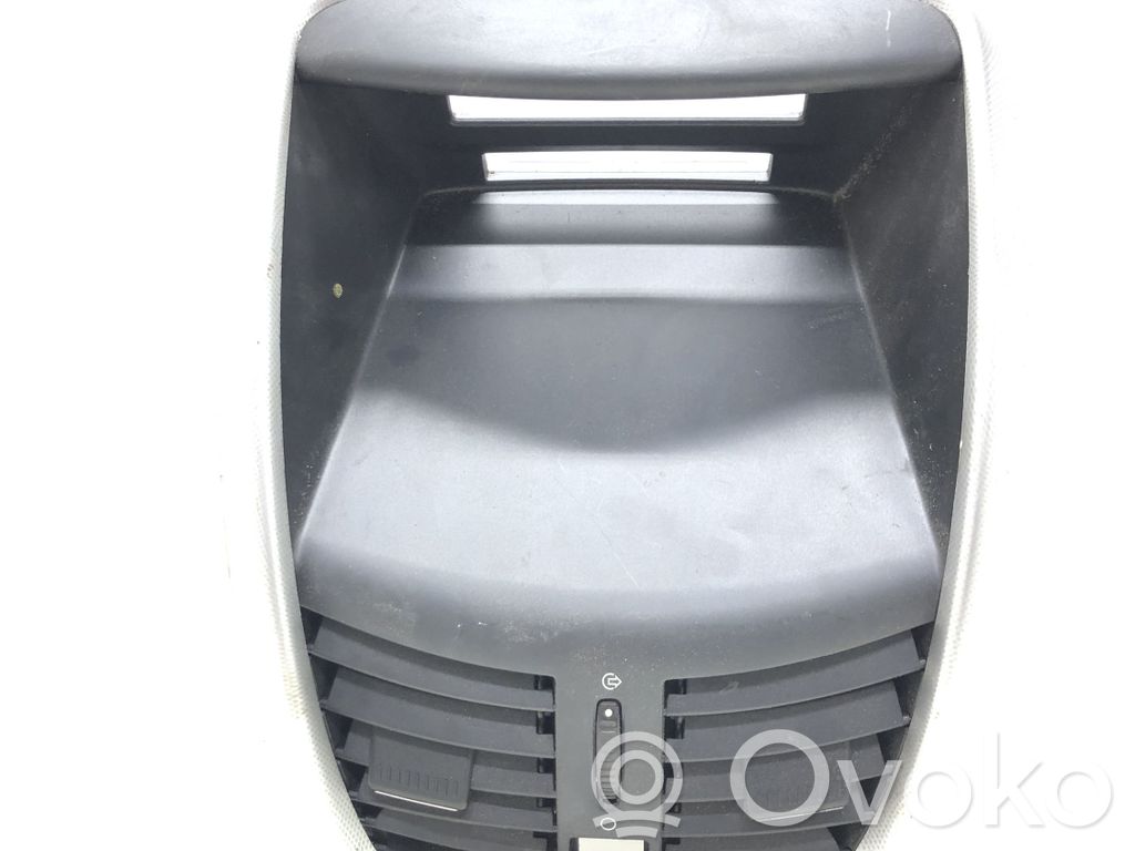 Peugeot 207 Rejilla de ventilación central del panel 