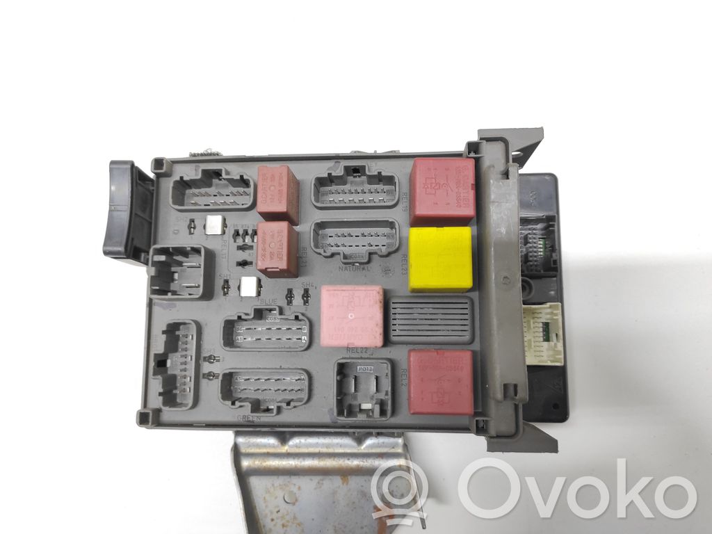 Renault Espace -  Grand espace IV Módulo de fusible 