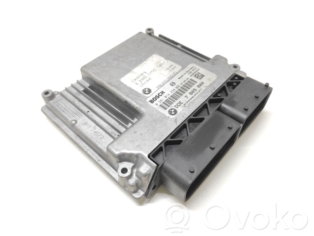 BMW 5 E60 E61 Engine control unit/module 