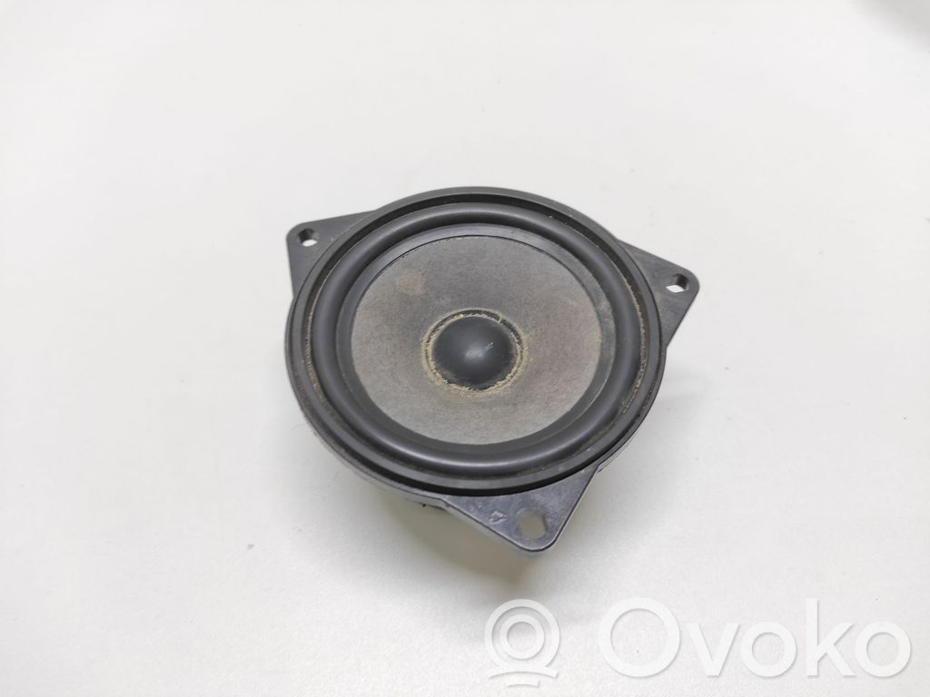 BMW 7 E65 E66 Altavoz de la puerta delantera 