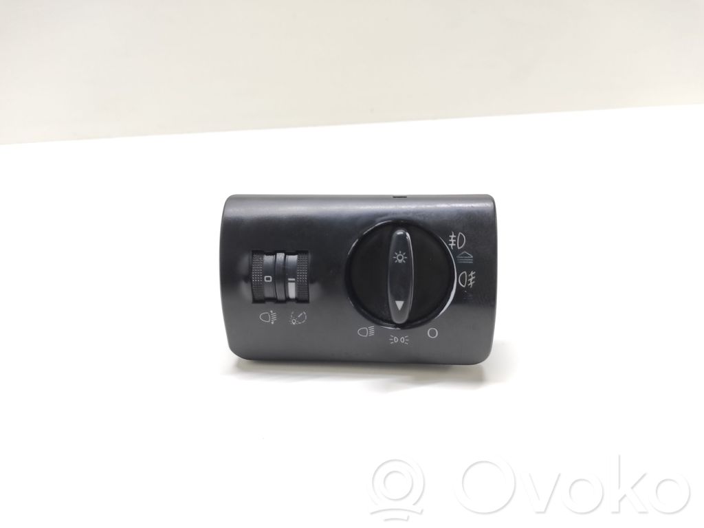 Audi A6 S6 C5 4B Interruptor de luz 