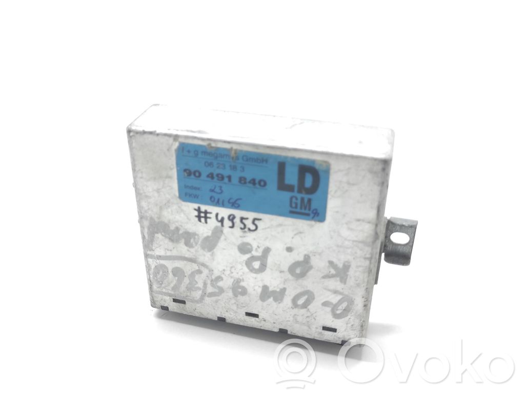 Opel Omega B1 Module confort 