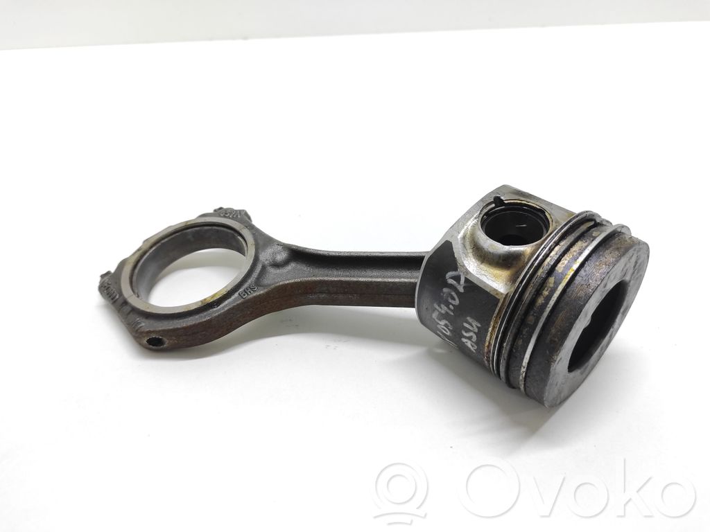 Audi A8 S8 D3 4E Piston with connecting rod 