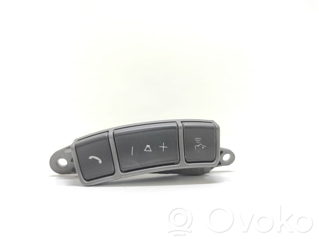 BMW 7 E65 E66 Boutons / interrupteurs volant 