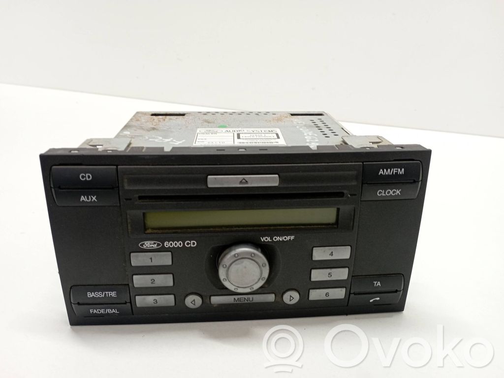 Ford Focus Radio/CD/DVD/GPS head unit 